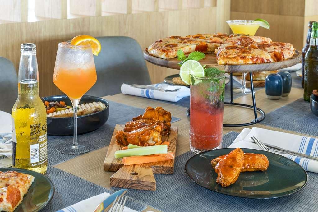 Comfort Inn & Suites Newark Liberty International Airport Restaurang bild