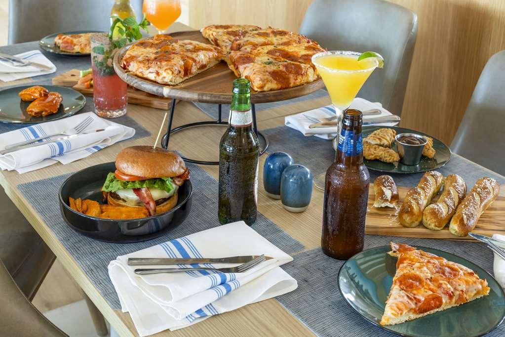 Comfort Inn & Suites Newark Liberty International Airport Restaurang bild