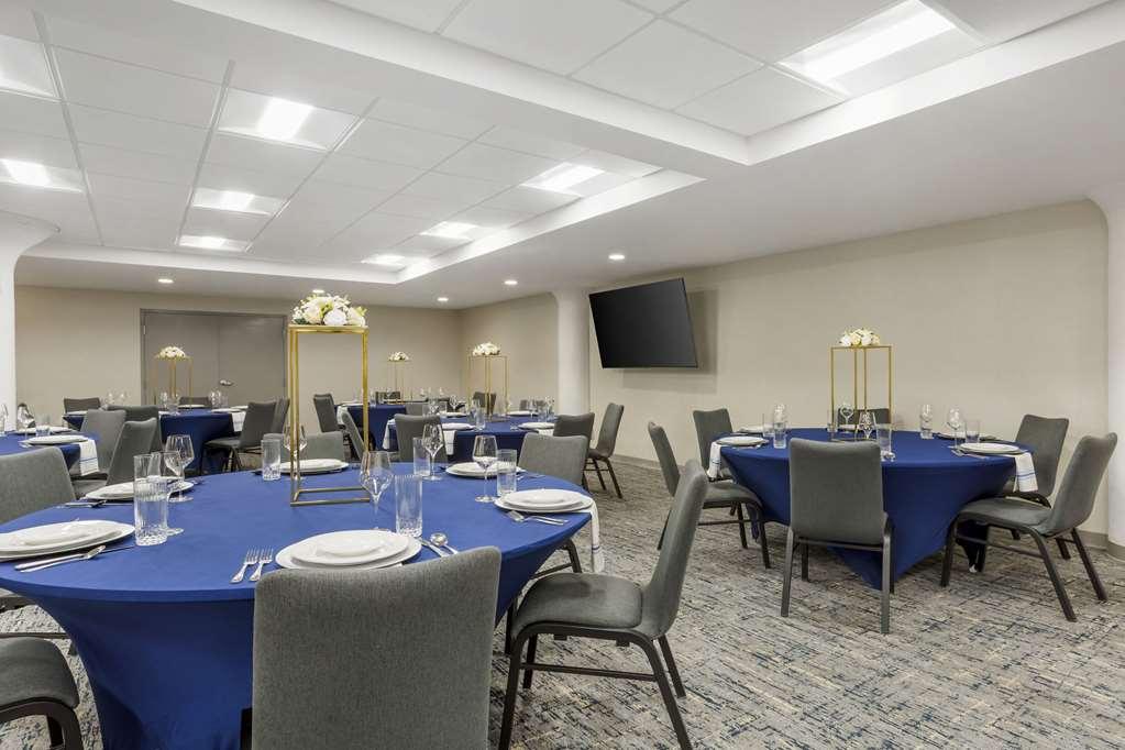 Comfort Inn & Suites Newark Liberty International Airport Bekvämligheter bild