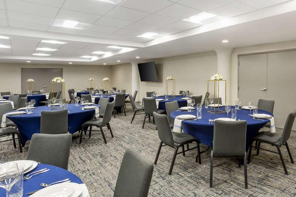 Comfort Inn & Suites Newark Liberty International Airport Bekvämligheter bild